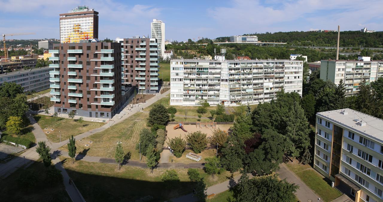 Golden Family Apartments Prag Eksteriør billede